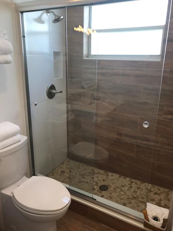 Wave Beach Vacation Rentals Pompano Beach Δωμάτιο φωτογραφία