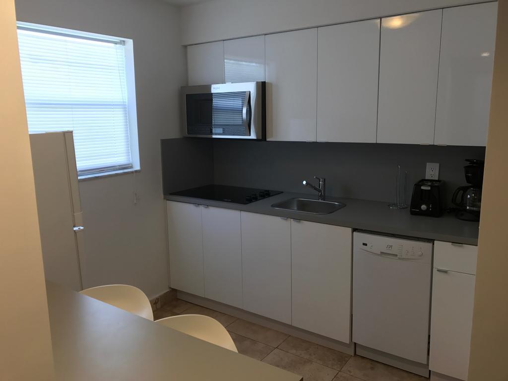 Wave Beach Vacation Rentals Pompano Beach Δωμάτιο φωτογραφία