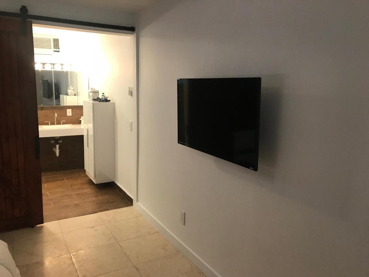 Wave Beach Vacation Rentals Pompano Beach Εξωτερικό φωτογραφία